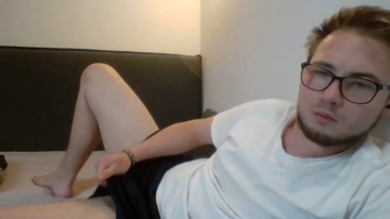 Iwantfucknow  25-04-2021